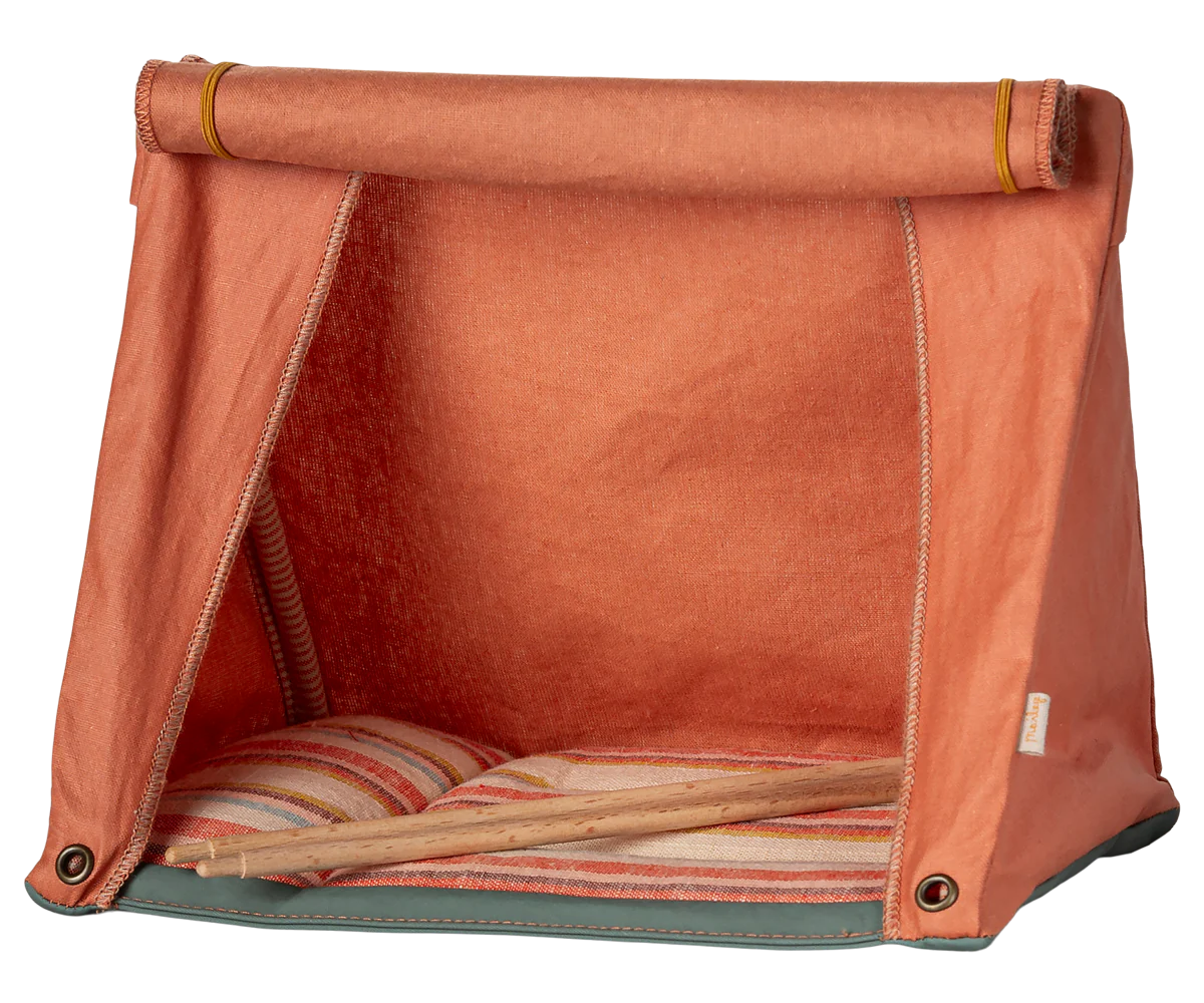 Happy Camper Tent for Mouse (2025)