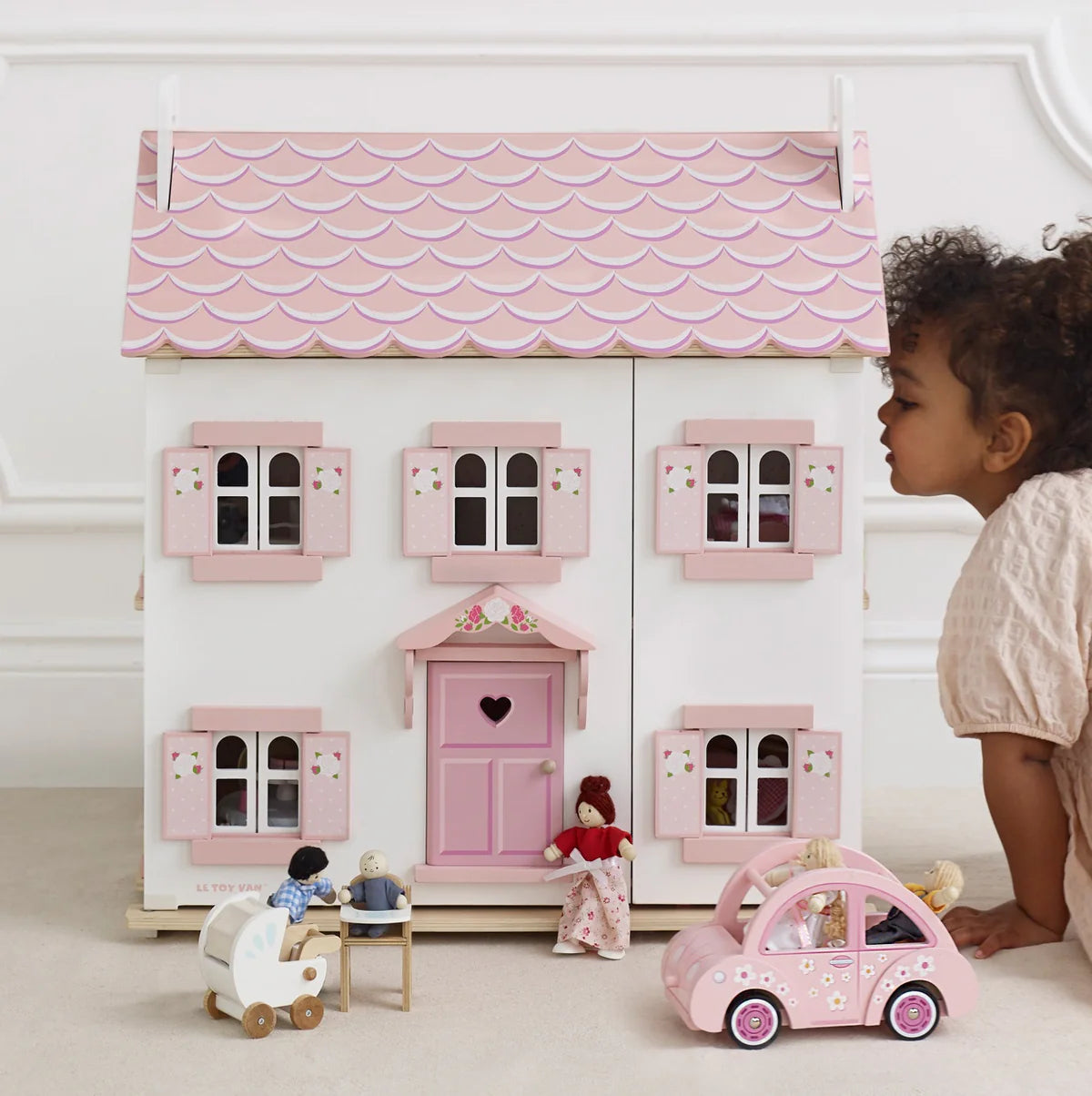 Sophie's Doll House Car