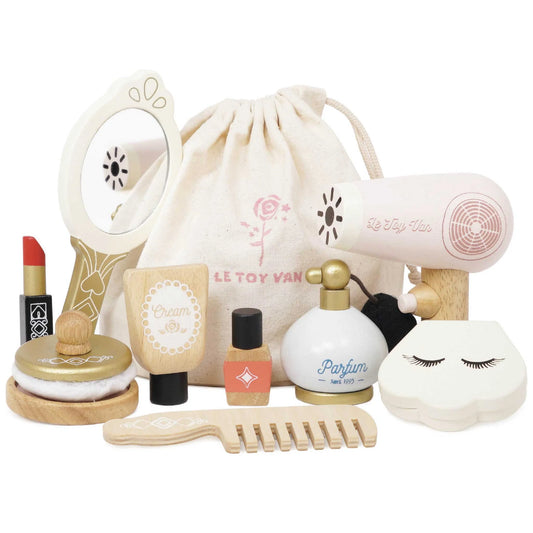 Wooden Vanity Star Beauty Kit