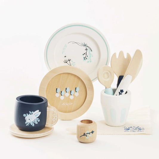 Wooden Cutlery & Dinner Set